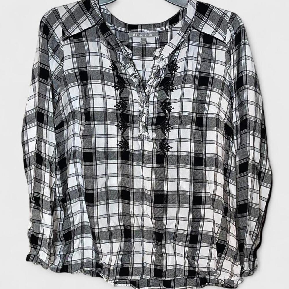 Daniel Rainn Black White Plaid Embroidered Long Sleeve Peasant Henley - Size L